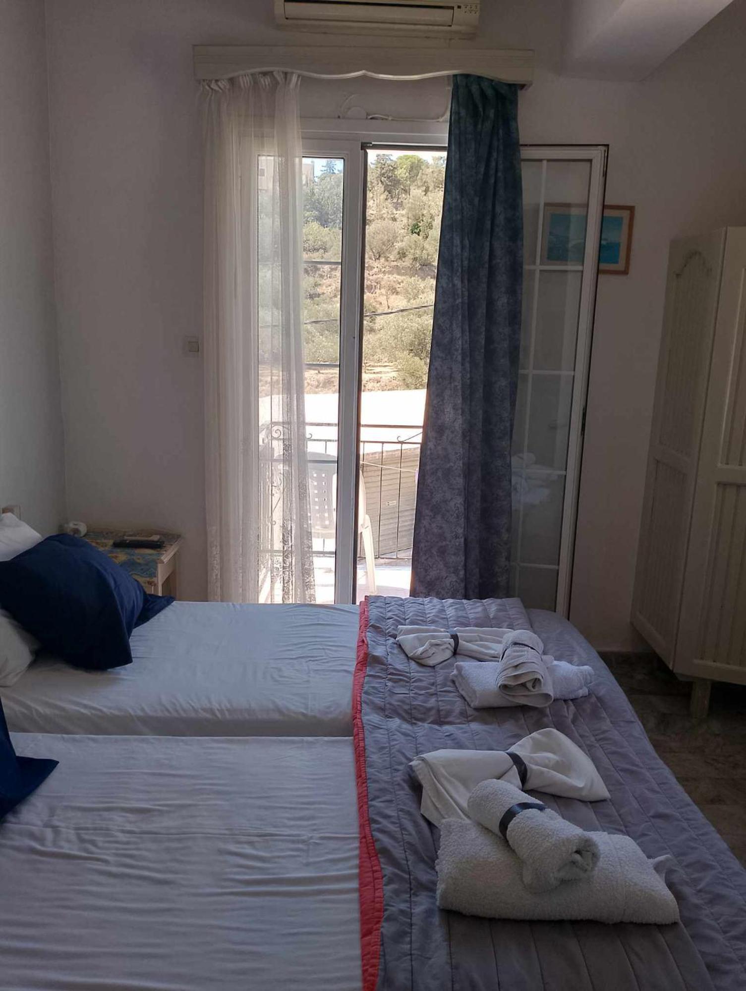 Cleios Rooms And Studios, Kalymnos 85200 Panormos  Extérieur photo